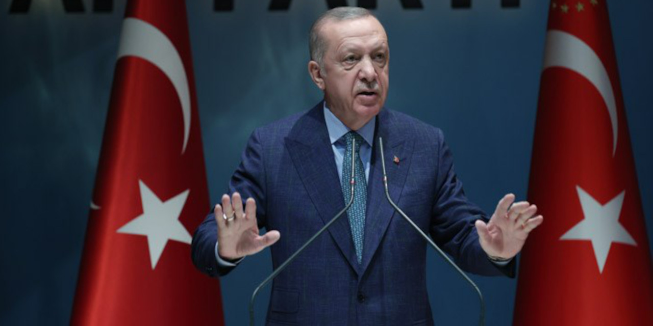 Erdoğan'dan 19 Mayıs mesajı: Milli şuur ve karakter sahibi gençler için çalışıyoruz