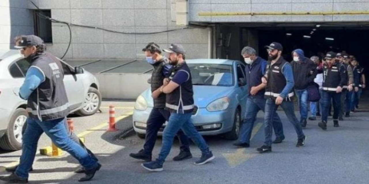 Kadıköy Belediyesi operasyonunda 32 tutuklama