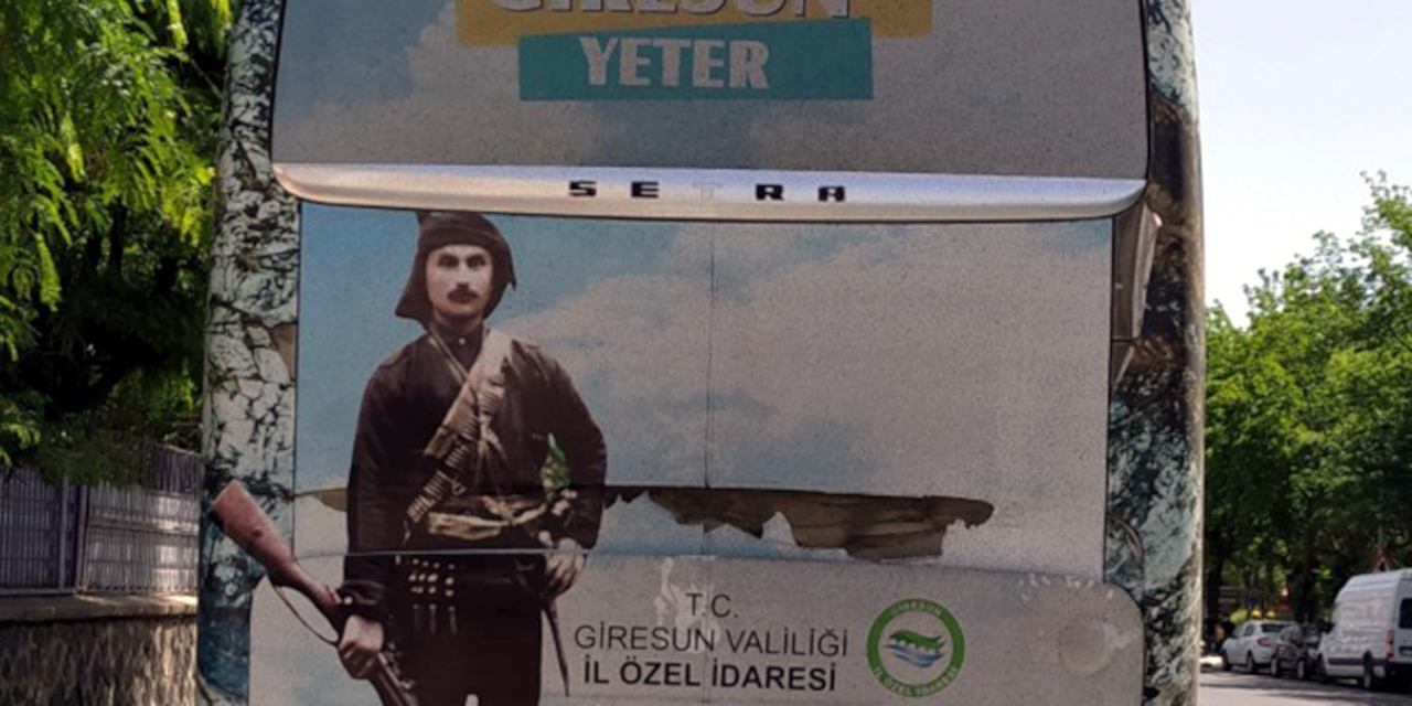Diyarbakır’da Topal Osman fotoğraflı araç dolaştırıldı