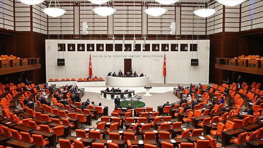 10 dokunulmazlık fezlekesi daha Meclis'te, bugün rekor HDP'li Feleknas Uca'da