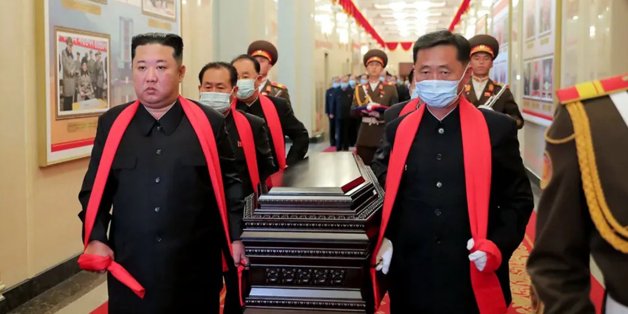 Kuzey Kore lideri Kim Jong-un'un 'akıl hocası' öldü