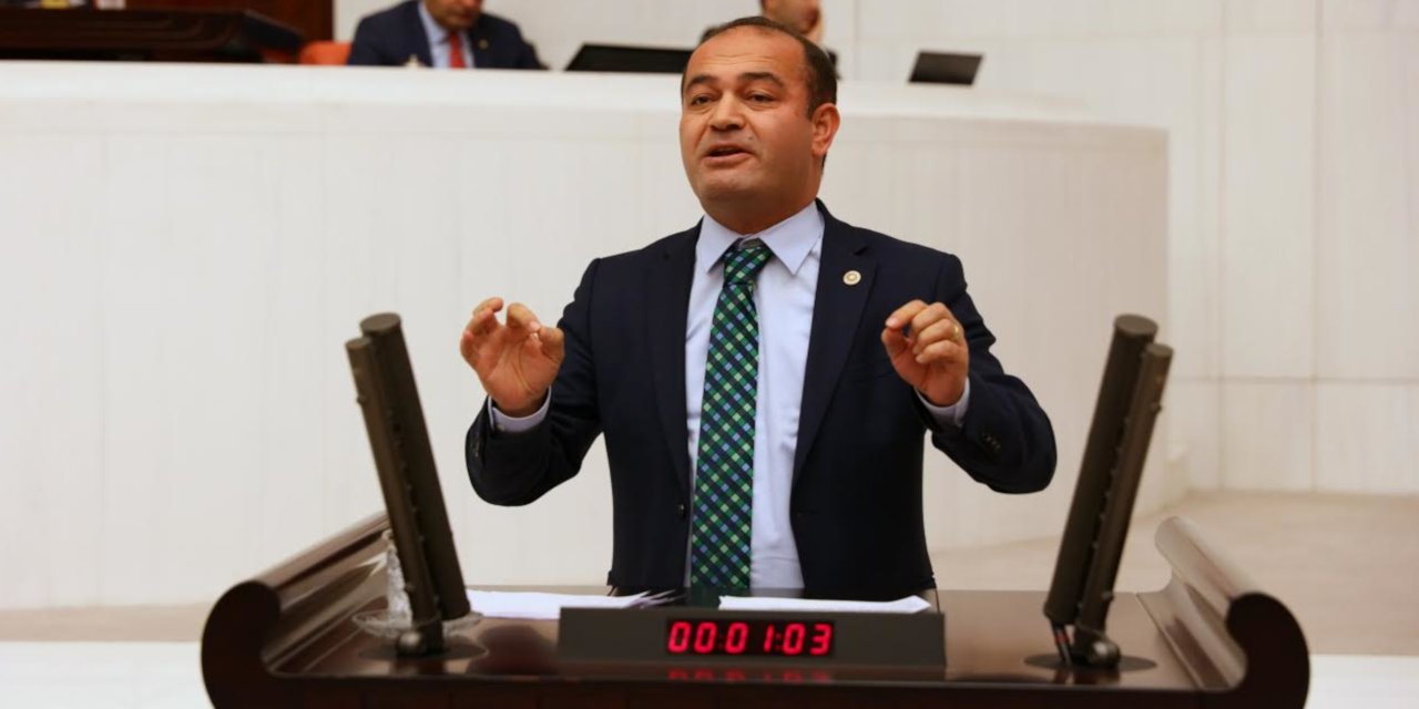 CHP'li Özgür Karabat: Sayıştay, logosuna ampul amblemi koydu