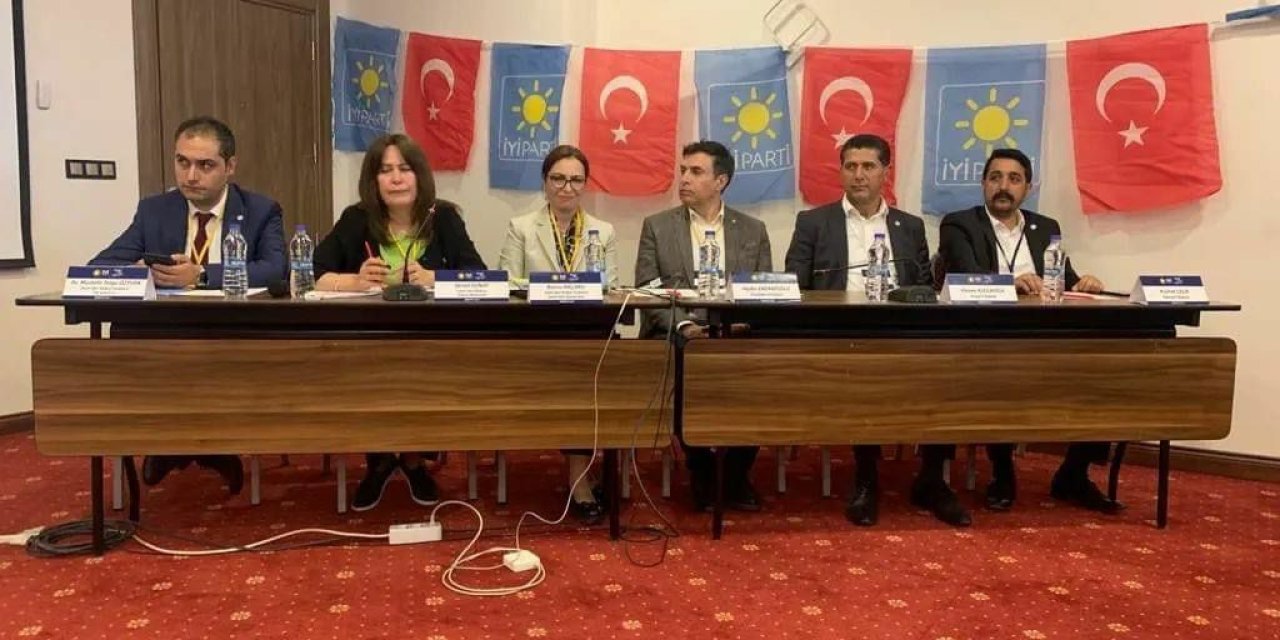 İYİ Parti, Diyarbakır'da seçim güvenliği toplantısı yaptı