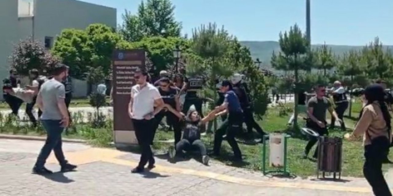 TÜGVA'yı protesto eden öğrenciler darp edilerek gözaltına alındı