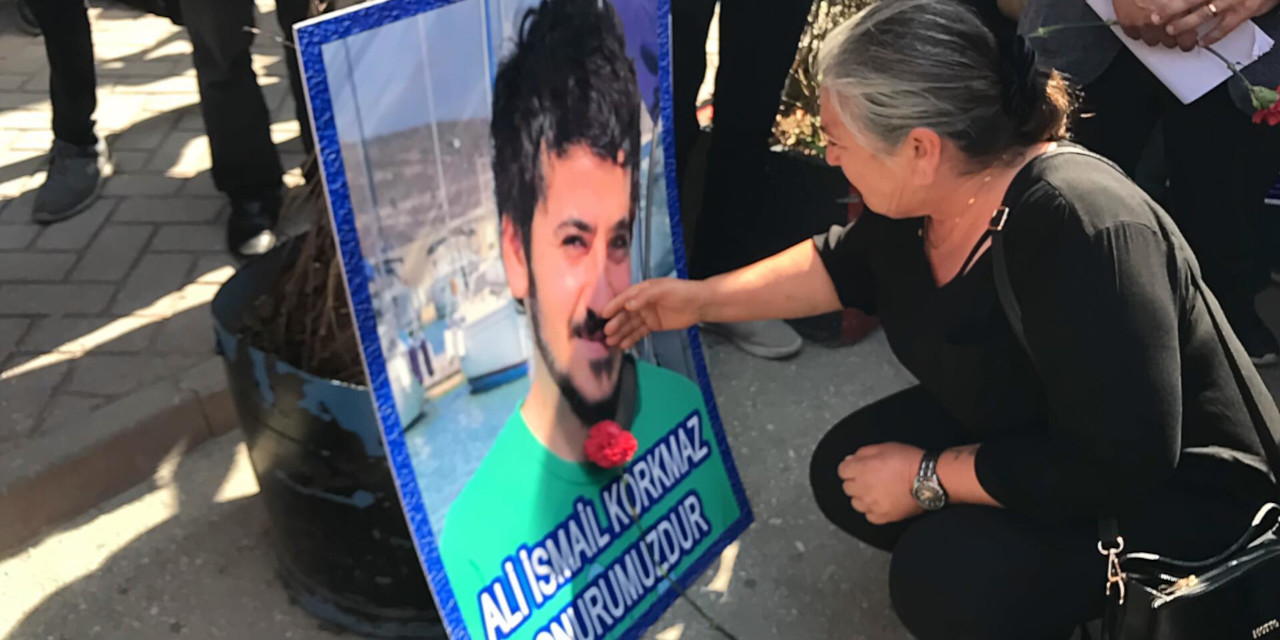 Ali İsmail Korkmaz anmasında anne Emel Korkmaz: Sen ölmedin oğlum