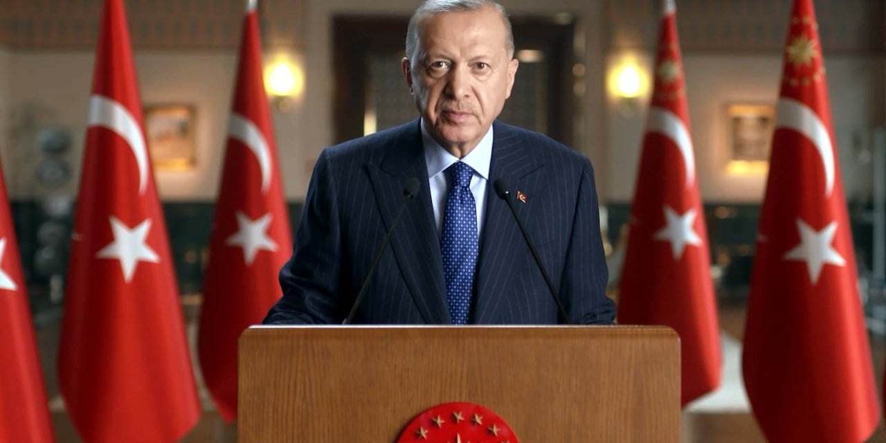 Cumhurbaşkanı Erdoğan, 5 üniversiteye yeni rektör atadı