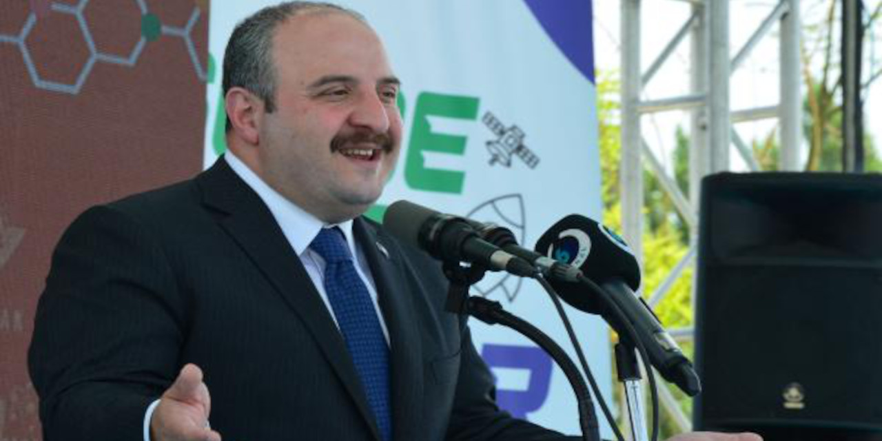 Varank: Uzaya gidecek vatandaşımız gençlerimize rol model olacak