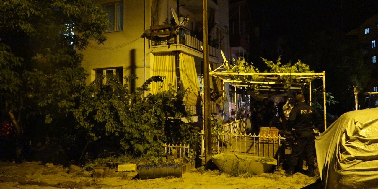 Burdur'da sağanak yağış: Bir kişi yaşamını yitirdi