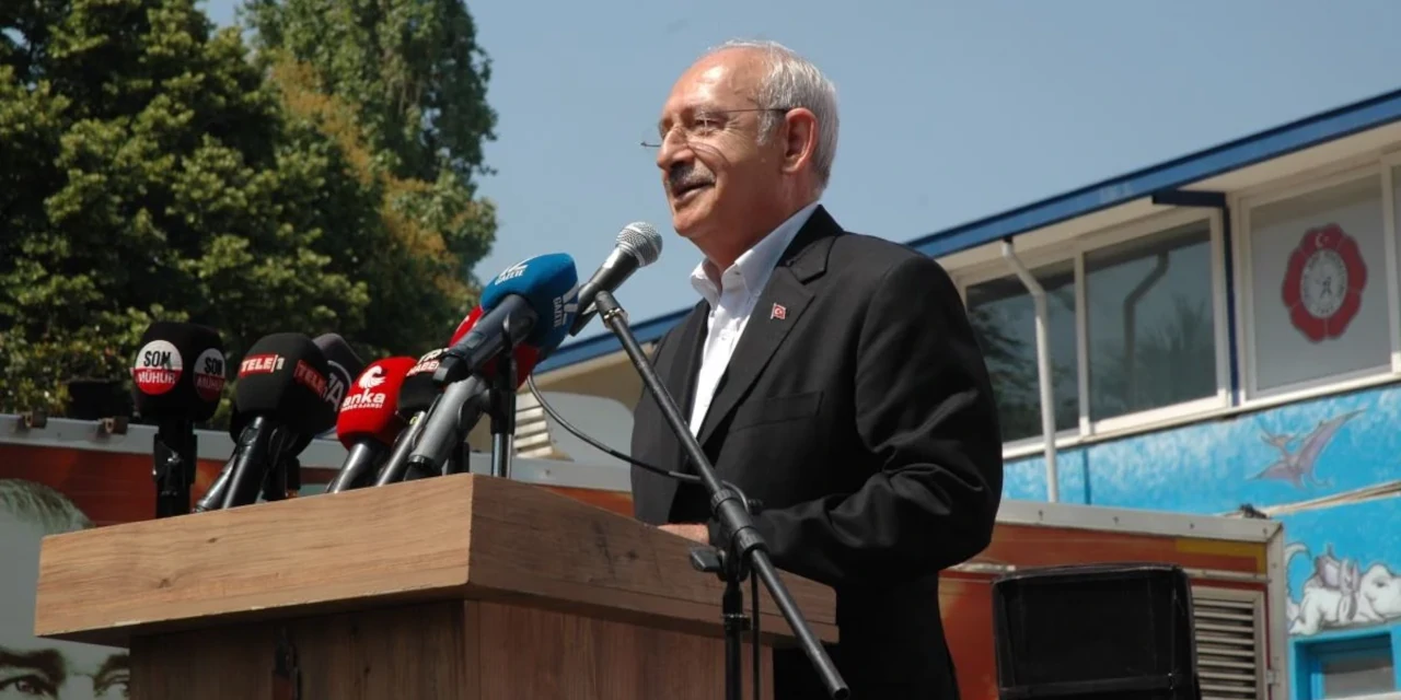 Kılıçdaroğlu: Temel görevim beşli çeteden fakirin fukaranın hakkını sormak