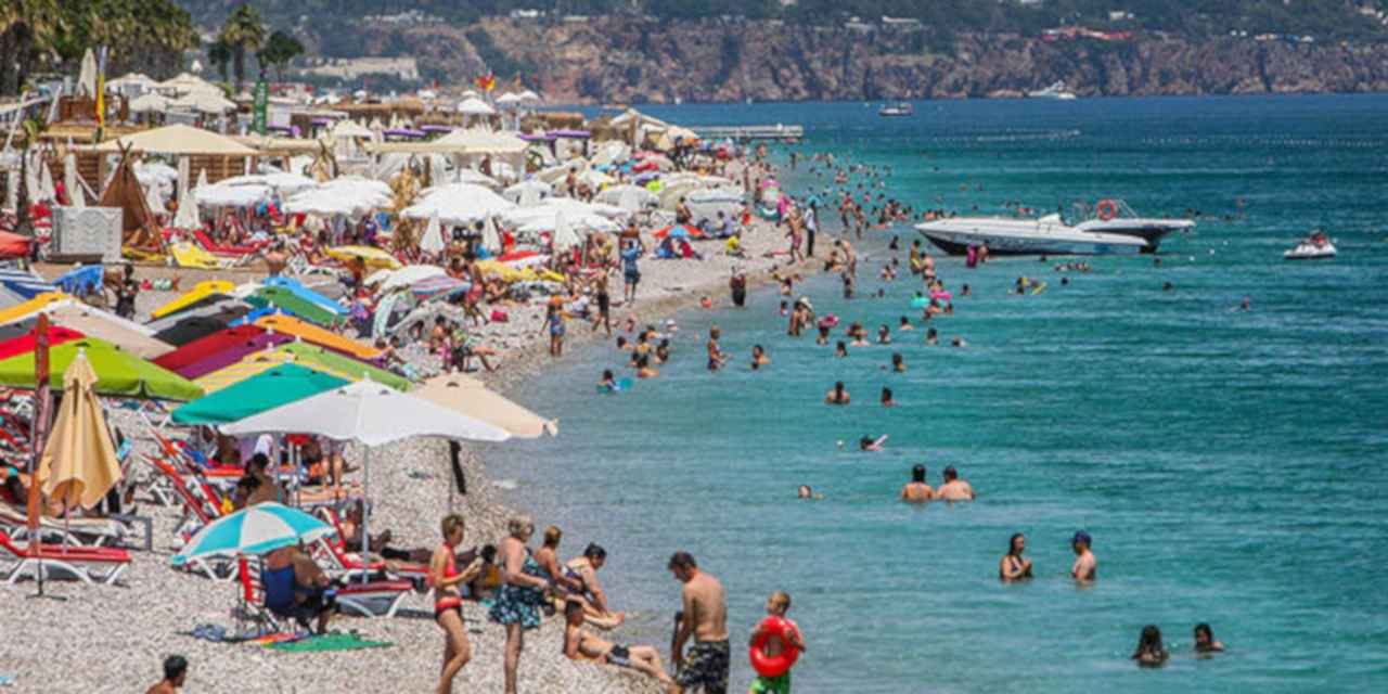 Avrupa'dan tatil için Türkiye'ye gelen Türklerin sayısında rekor