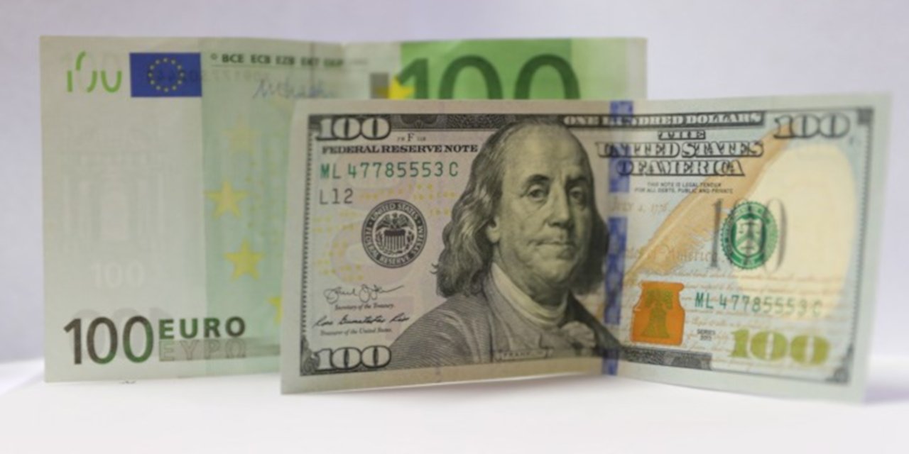 20 yıl sonra bir ilk: Euro ve dolar eşitlendi