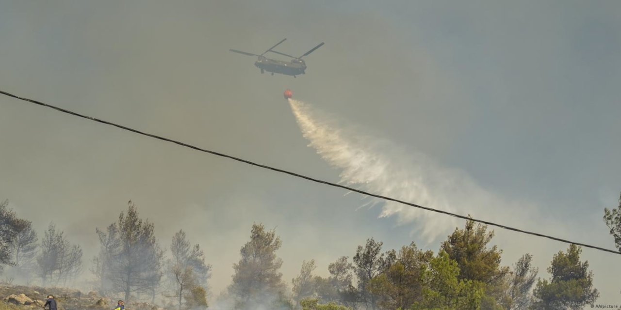 Yunanistan'da 100'ü aşkın orman yangını