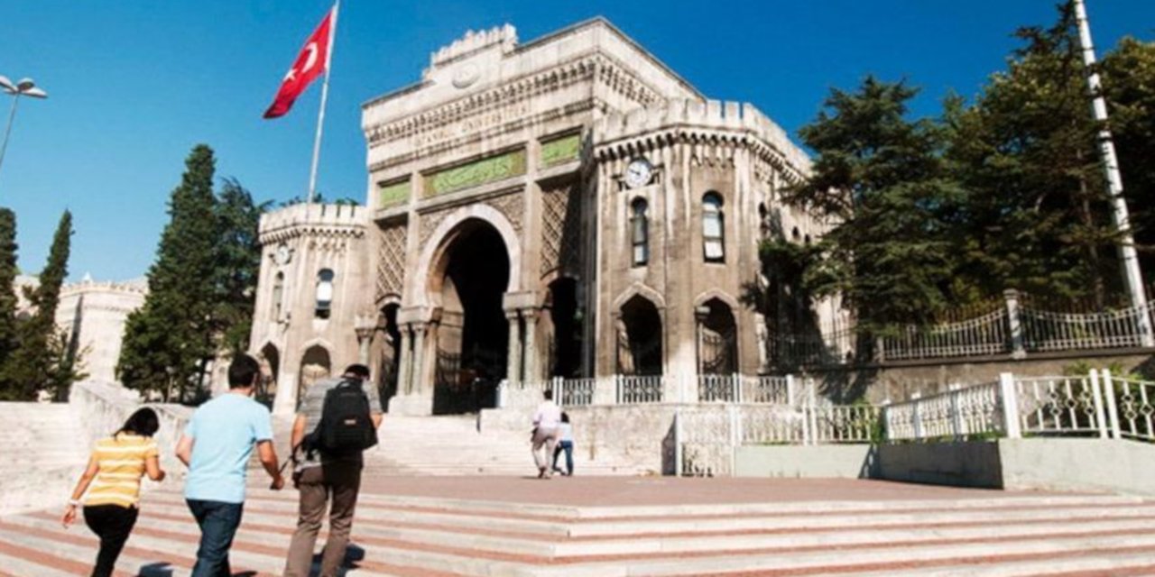 İstanbul Büyükşehir Belediyesi'nden 75 bin öğrenciye geri ödemesiz burs