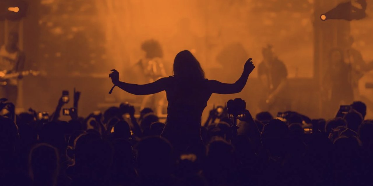 İstanbul'da konser zamanı: Harbiye Açık Hava ve Milyonfest'te kimler ne zaman sahne alacak?