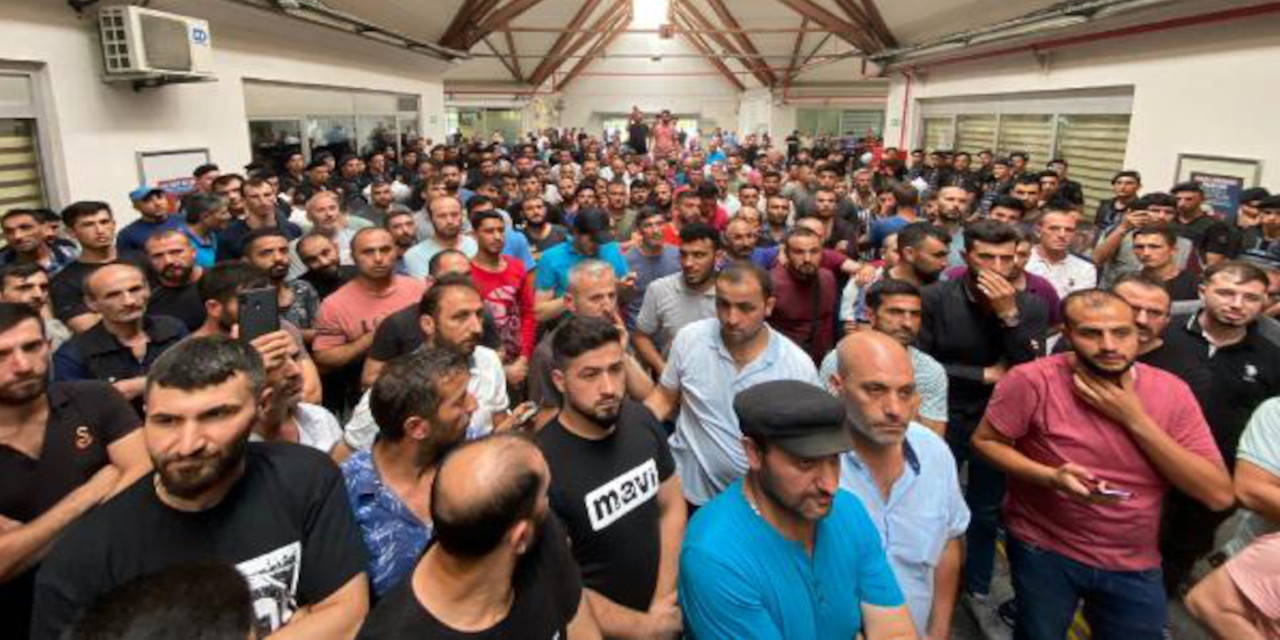 Bayrampaşa Hali'nde hamallar eylem yaptı