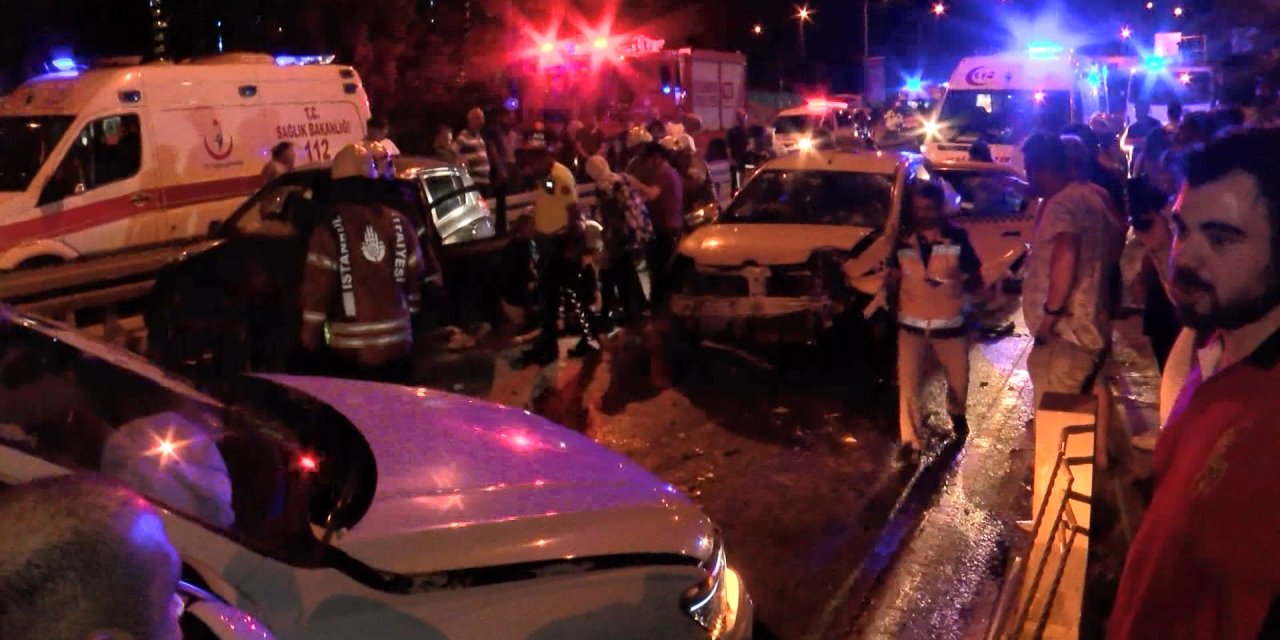 Beşiktaş'ta ters yol kazasında 7 kişi yaralandı: Navigasyon ters yola soktu