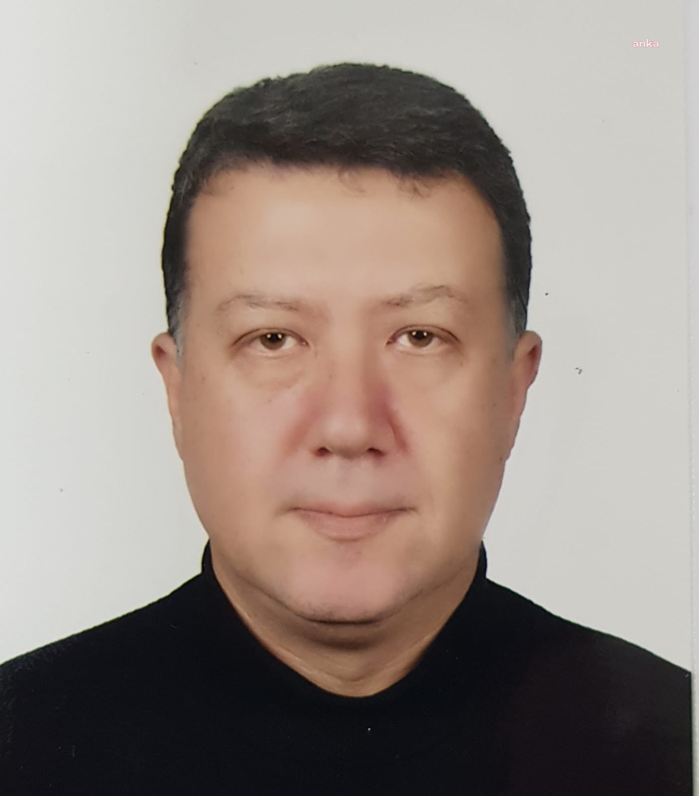 İzmir'de doktor Gürdal Gönenç koronadan hayatını kaybetti