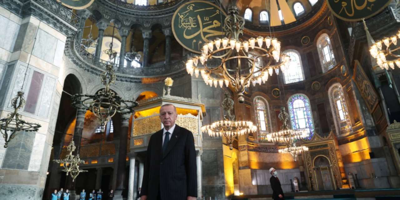 Erdoğan'ın cemevi ziyareti: Aleviler ne istiyor?