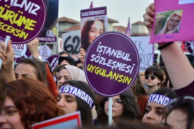 Hukukçulardan İstanbul Sözleşmesi yorumu: “Meclis devre dışı bırakılamaz, sözleşme yürürlüktedir”