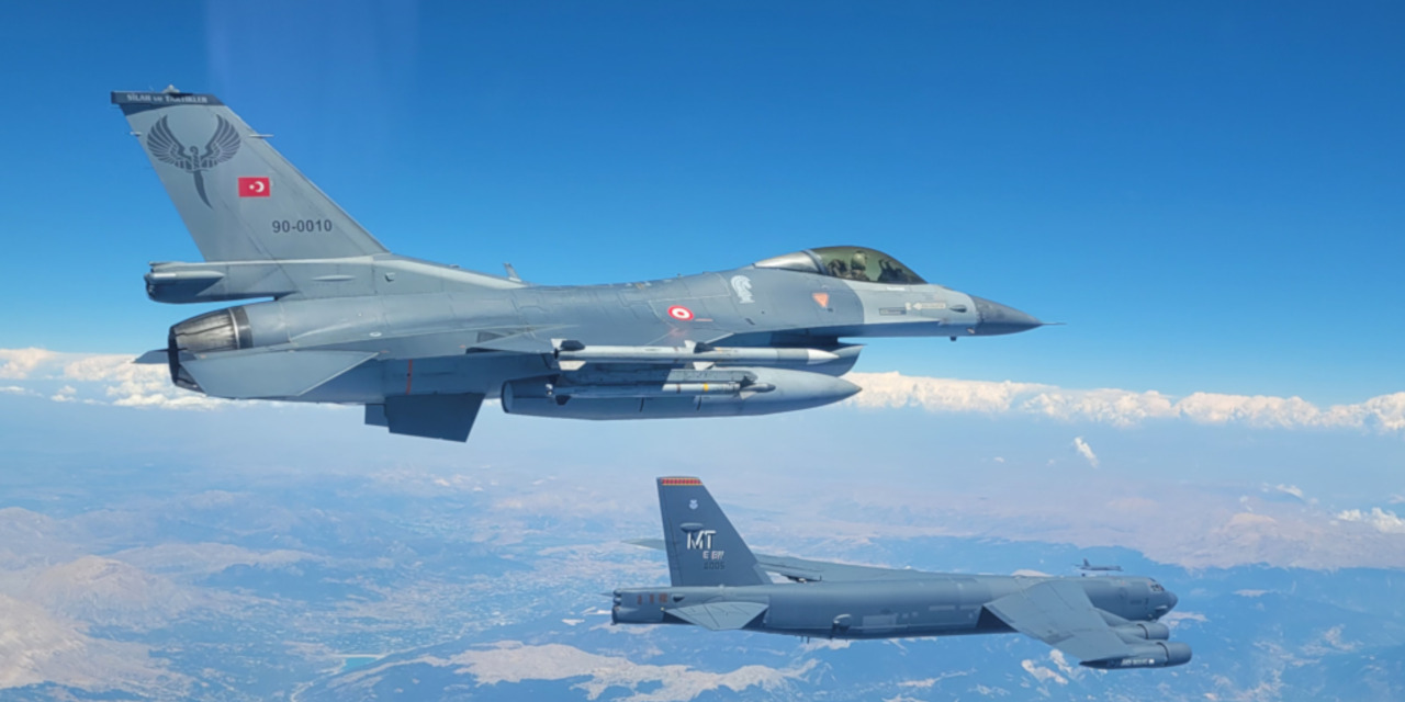 MSB kaynakları: Türk F-16'larına Yunan uçaklarından tacize gerekli karşılık verildi