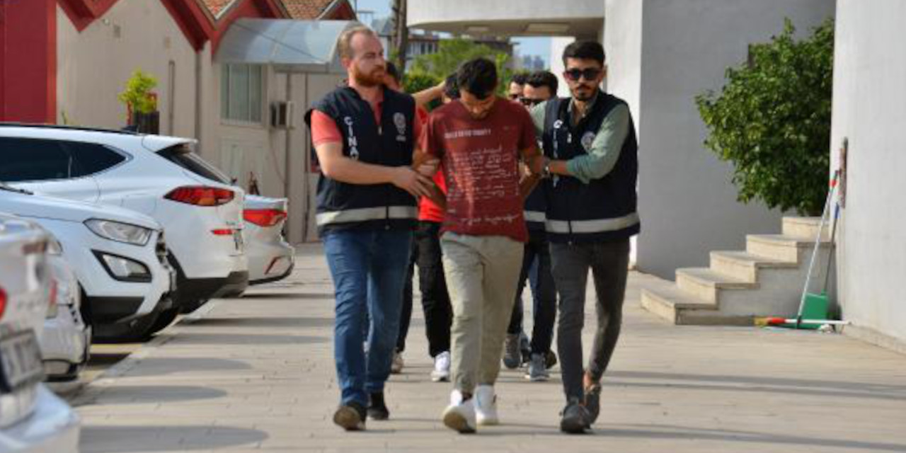 Pompalı tüfekle üç polisi yaraladı: Hasmım zannettim