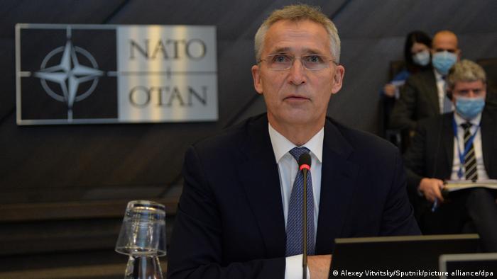 Stoltenberg: NATO Kuzey Kutbu'ndaki varlığını güçlendirmeli