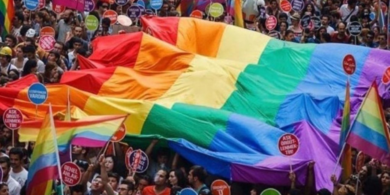 İstanbul’da LGBTİ+'ya karşı gözdağı yürüyüşü