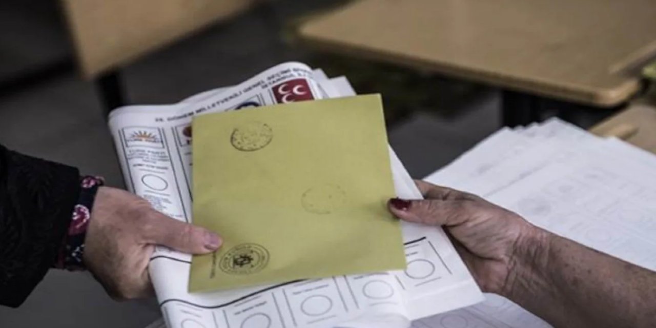 4 büyükşehirde son seçim anketi: AK Parti hepsinde oy kaybetti