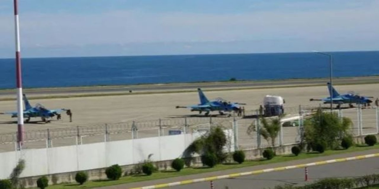 Trabzon'da sıra dışı hareketlilik! 3 yabancı savaş uçağı havalimanına indi