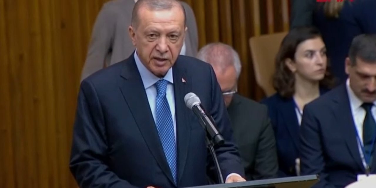 Erdoğan: Misafir ettiğimiz sığınmacıların çocuklarını kendi evlatlarımızdan ayrı tutmuyor, her türlü eğitimi veriyoruz