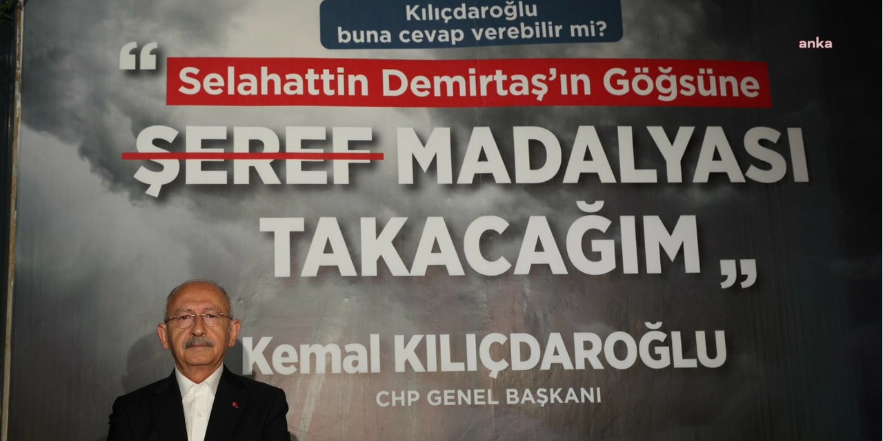 Kılıçdaroğlu’ndan Elazığ provokasyonuna yanıt: Afişin önünde bizzat fotoğraf çektirdi