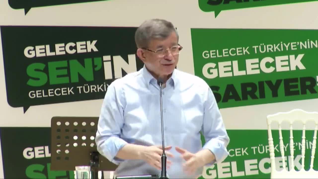 Davutoğlu: "Manifesto yerine Berat Albayrak reformu çıktı karşımıza"