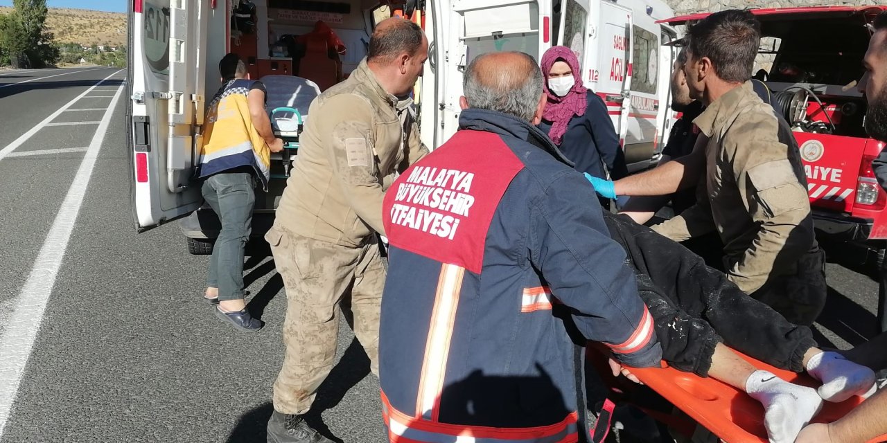 Malatya'da facia: Tatilden dönen aileden 6 kişi öldü