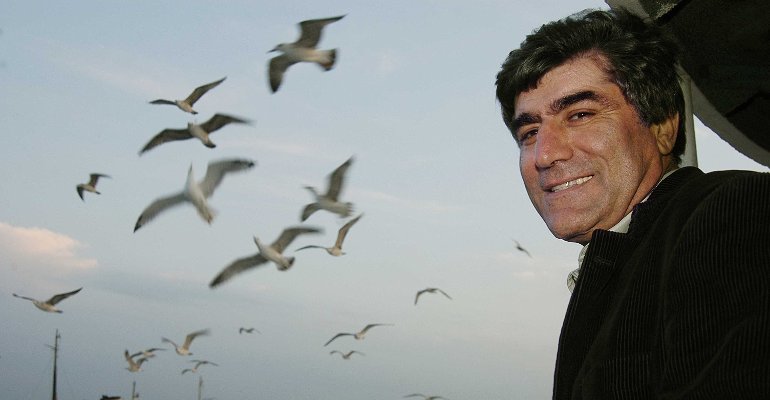 Garo Paylan'dan Hrant Dink anmasına çağrı: Karanlıkla asla yüzleşilmedi