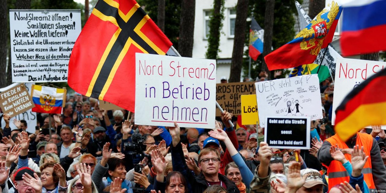 Almanya'da hayat pahalılığı protesto edildi