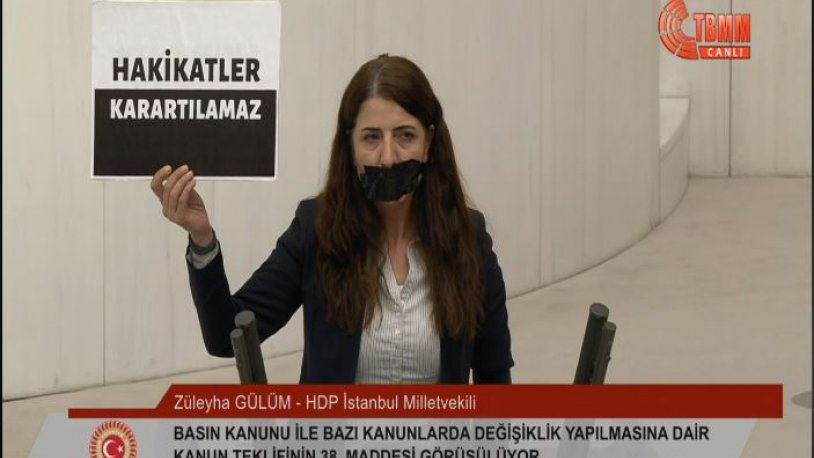 HDP'li Gülüm'den 'siyah bantlı' sansür yasası protestosu: Özgürlük kazanacak
