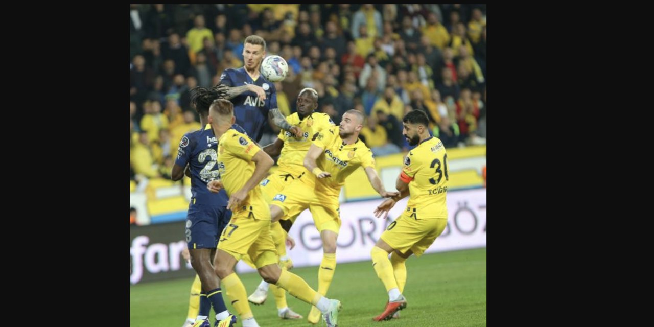 Michy Batshuayi ligde ilk kez 11'de görev aldı: Ankaragücü - Fenerbahçe: 0-3