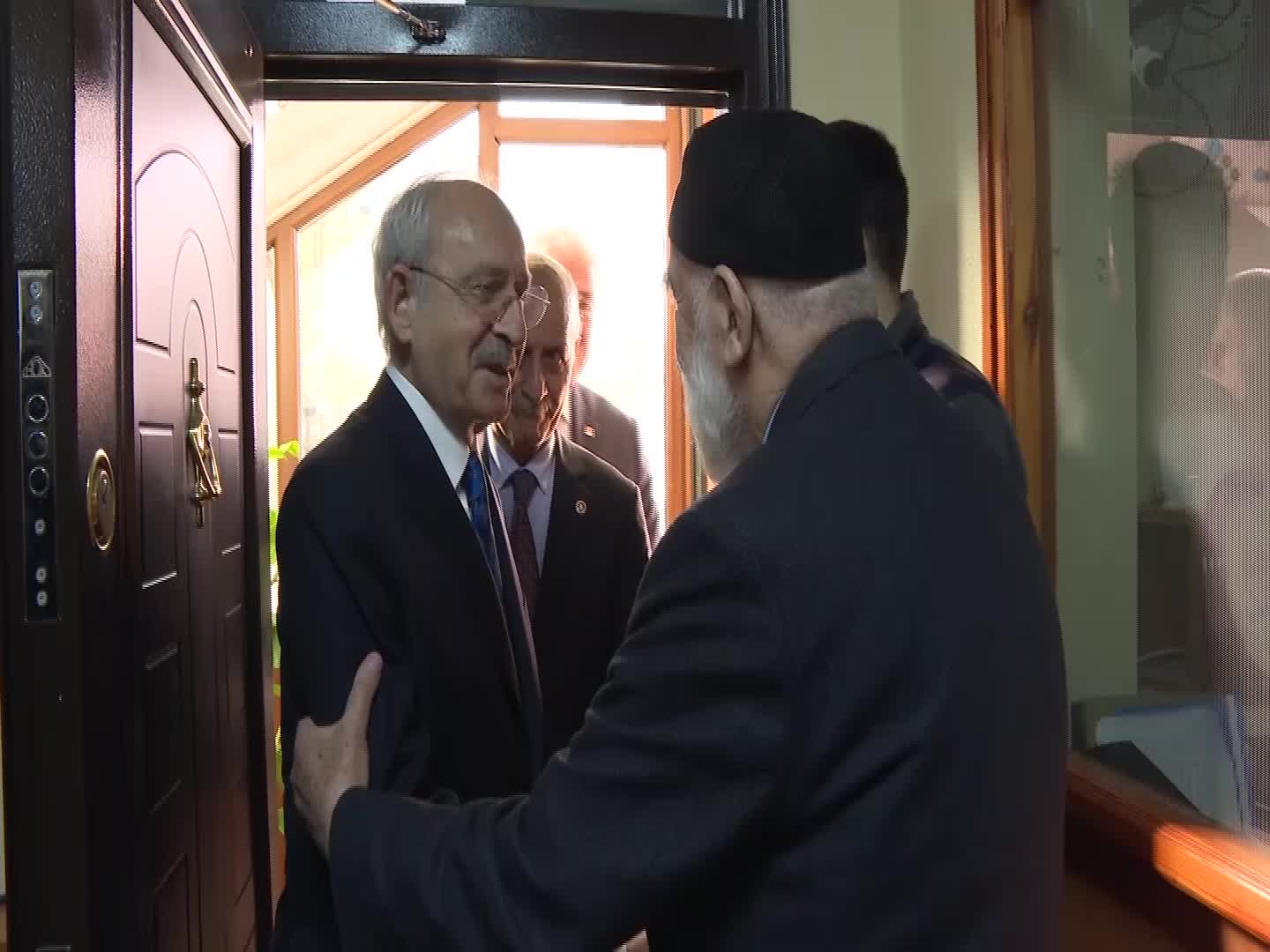 Kılıçdaroğlu, Yozgat'ta eski ANAP milletvekili ile görüştü