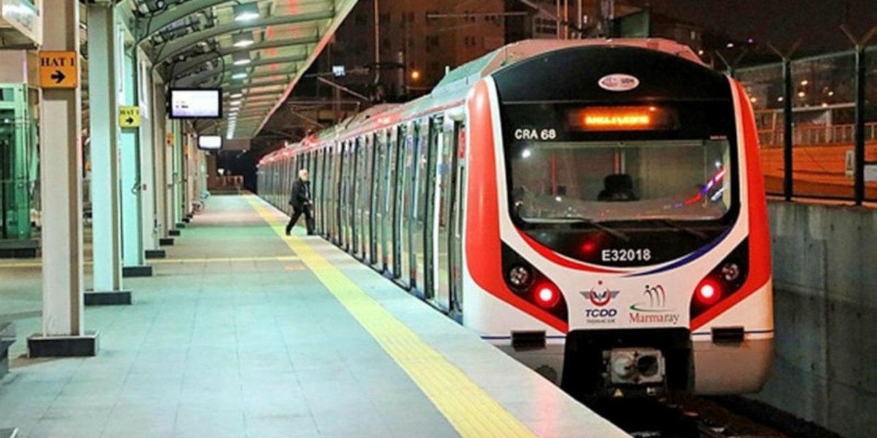 'Asılsız' alarm Marmaray'da tren seferlerini durdurdu