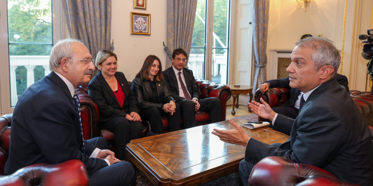 Kılıçdaroğlu, Londra Büyükelçisi Yalçın ile görüştü