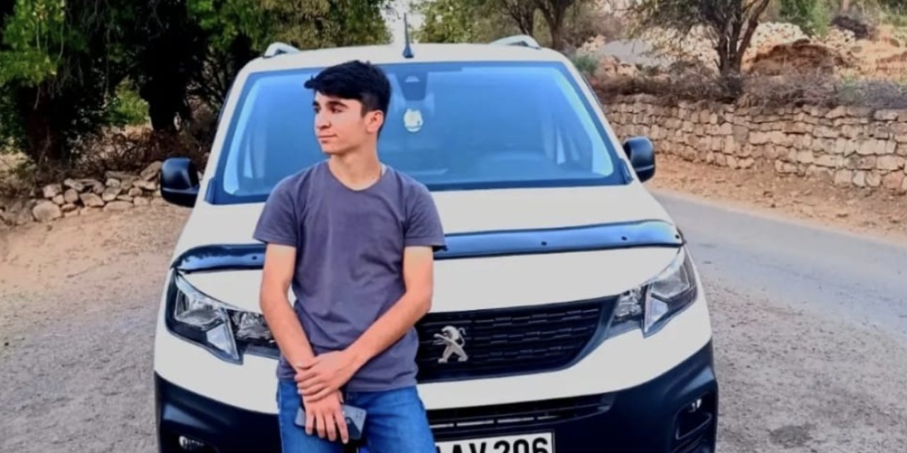 Isınmak için yaktıkları mangaldan zehirlenen 17 yaşındaki Ahmet yaşamını yitirdi