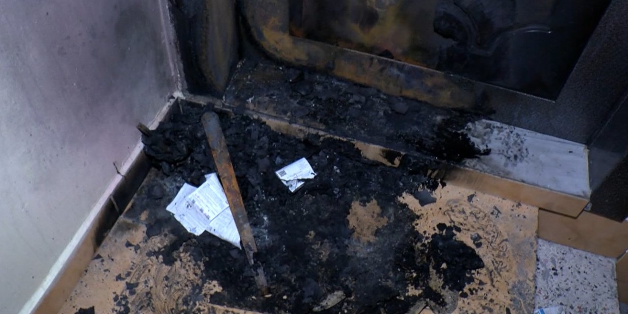 Ev sahibinin tahliye kağıdı imzalatmasına öfkelenen kiracı evi yaktı