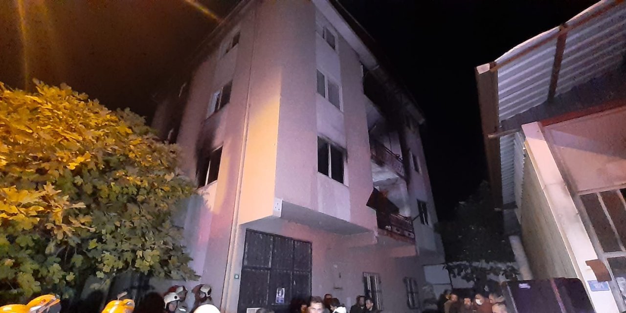 Bursa'da facia: Evde çıkan yangında 8'i çocuk 9 kişi yaşamını yitirdi