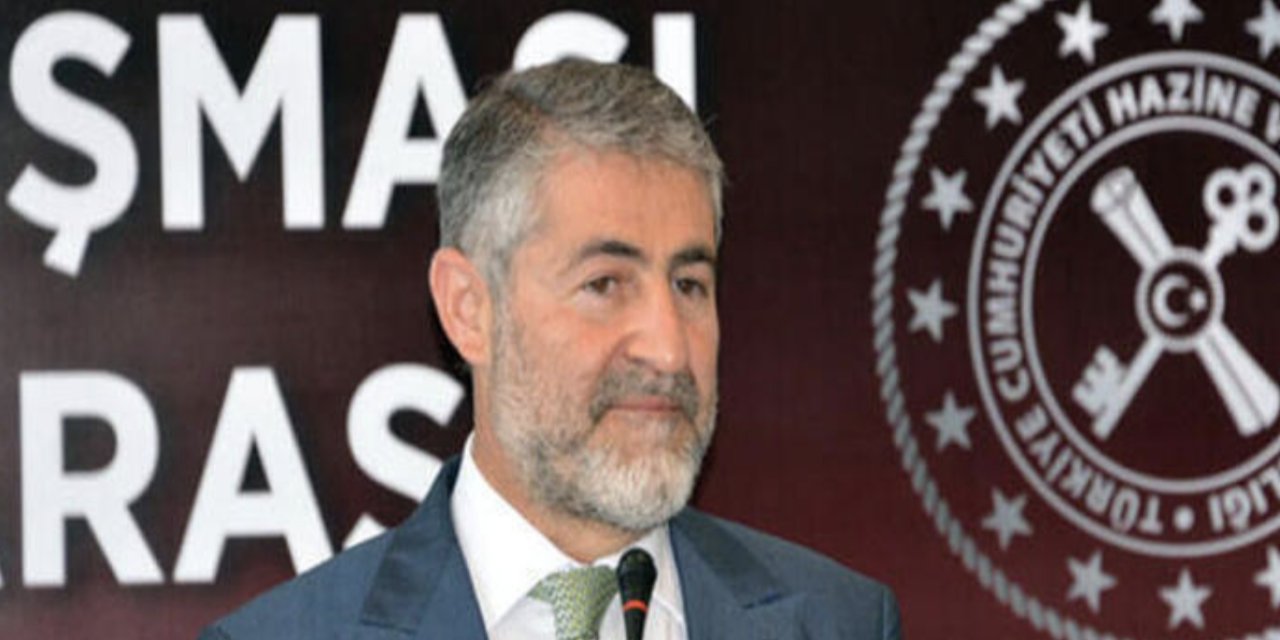 Nebati: Londra'daki fon ve banka yöneticileri toplantı için sıraya girdiler