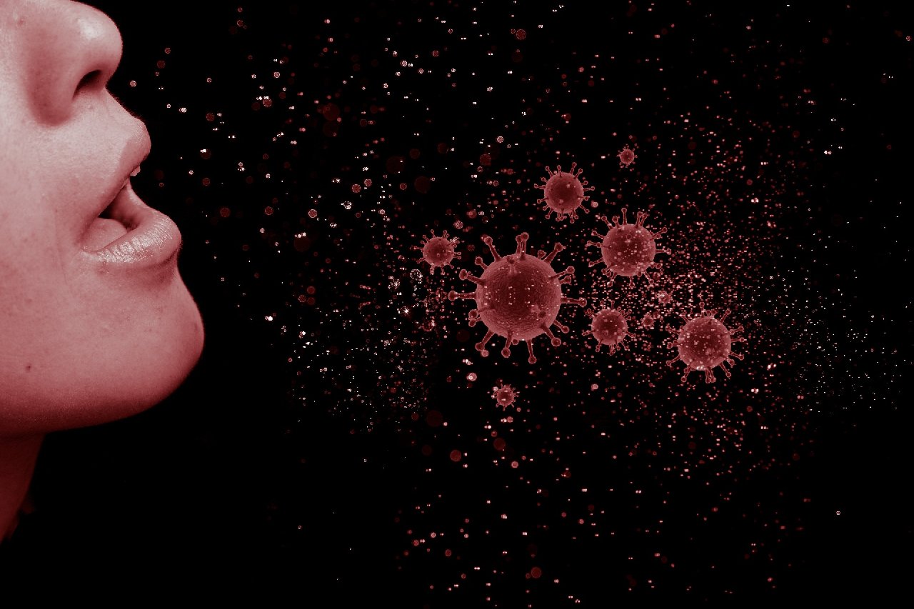 Müftüoğlu: Hapşırık, geniz ve burun akıntısı da koronavirüs belirtileri arasına girdi