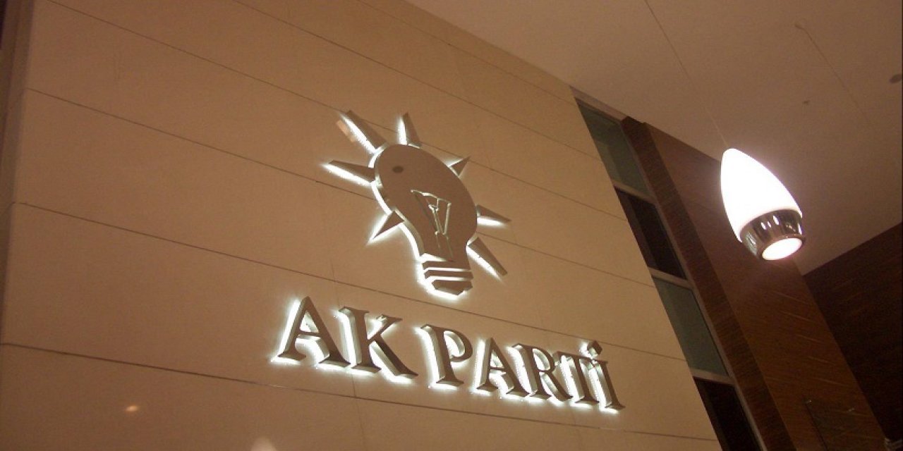 AKP'nin HDP ve İYİ Parti hamleleri ne anlama geliyor?