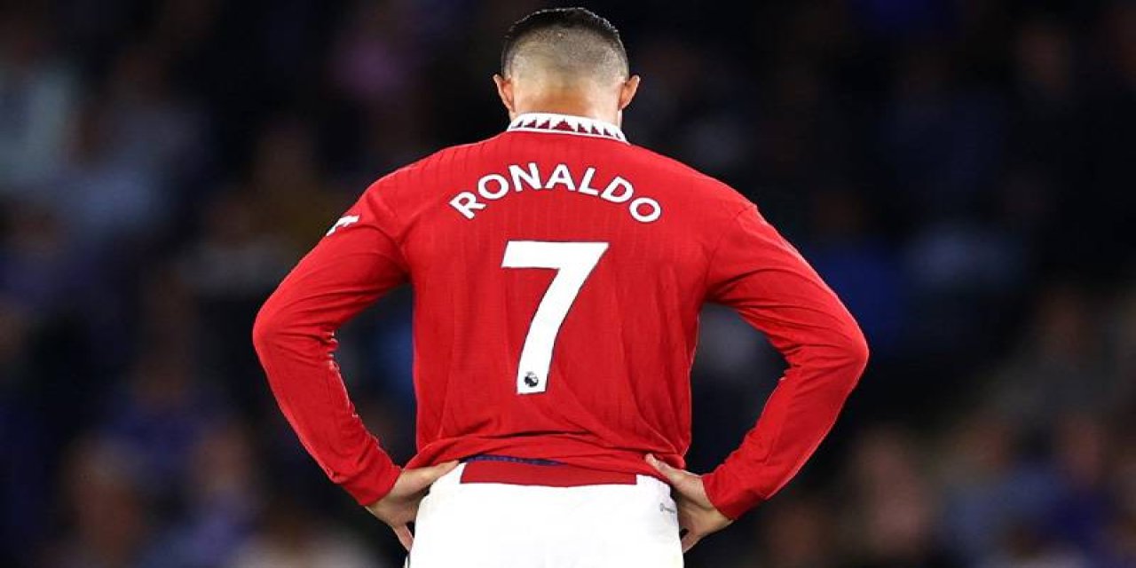 Manchester United, Cristiano Ronaldo'nun sözleşmesini feshetti