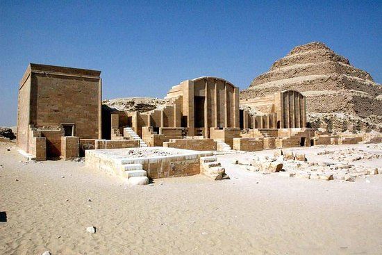 Mısır'da 3000 yıllık kayıp antik kent bulundu