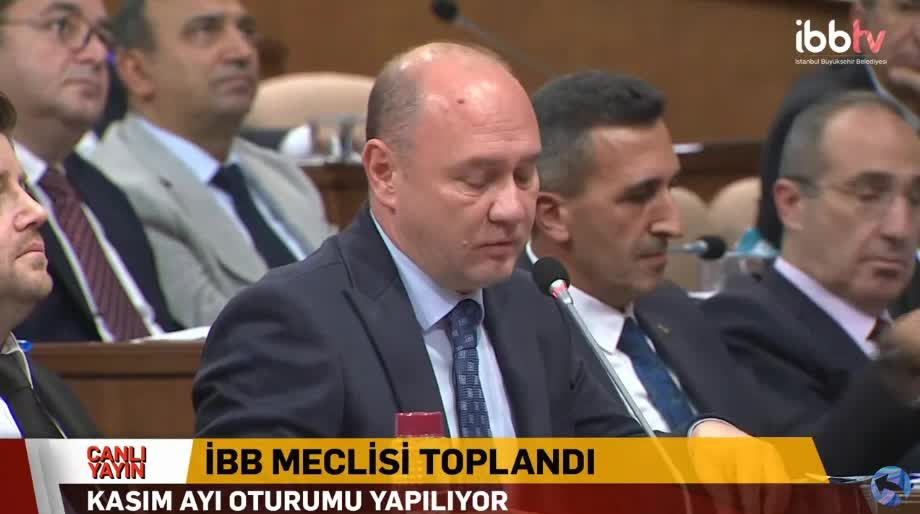 İBB Meclisi'nde 'küfür' tartışması: AKP sözcüsü özür diledi