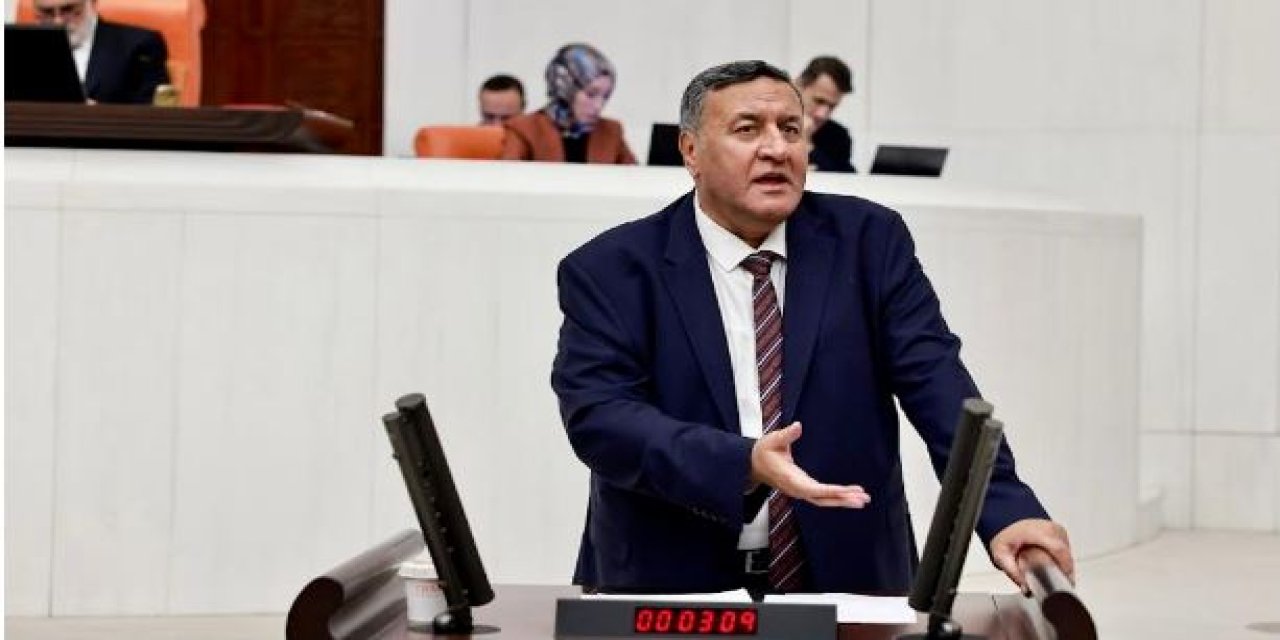 Emeklilerin bayram ikramiyesi asgari ücret seviyesine yükseltilsin önerisine AKP ve MHP'den ret